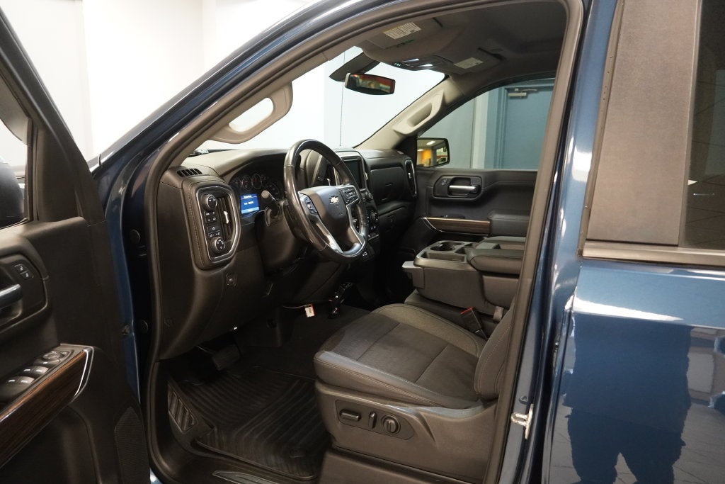 2019 Chevrolet Silverado 1500 LT CREW CAB 4X4