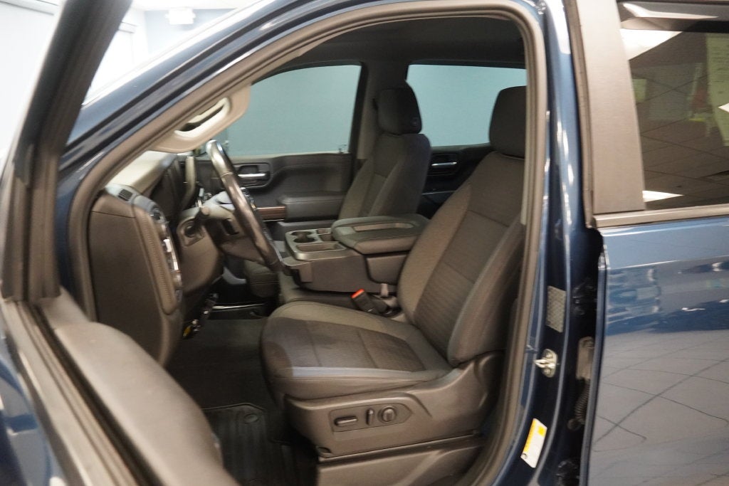 2019 Chevrolet Silverado 1500 LT CREW CAB 4X4