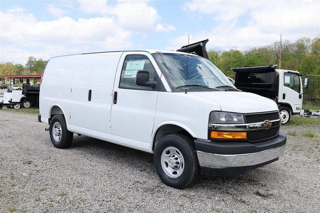 2026 Chevrolet Express 2500 Work Van Cargo
