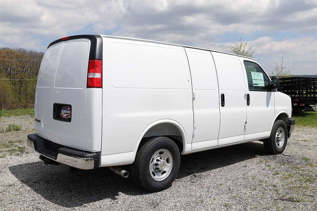 2026 Chevrolet Express 2500 Work Van Cargo