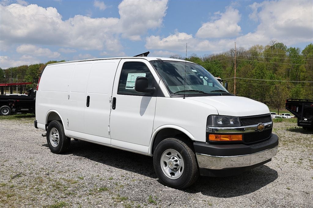 2026 Chevrolet Express 2500 Work Van Cargo