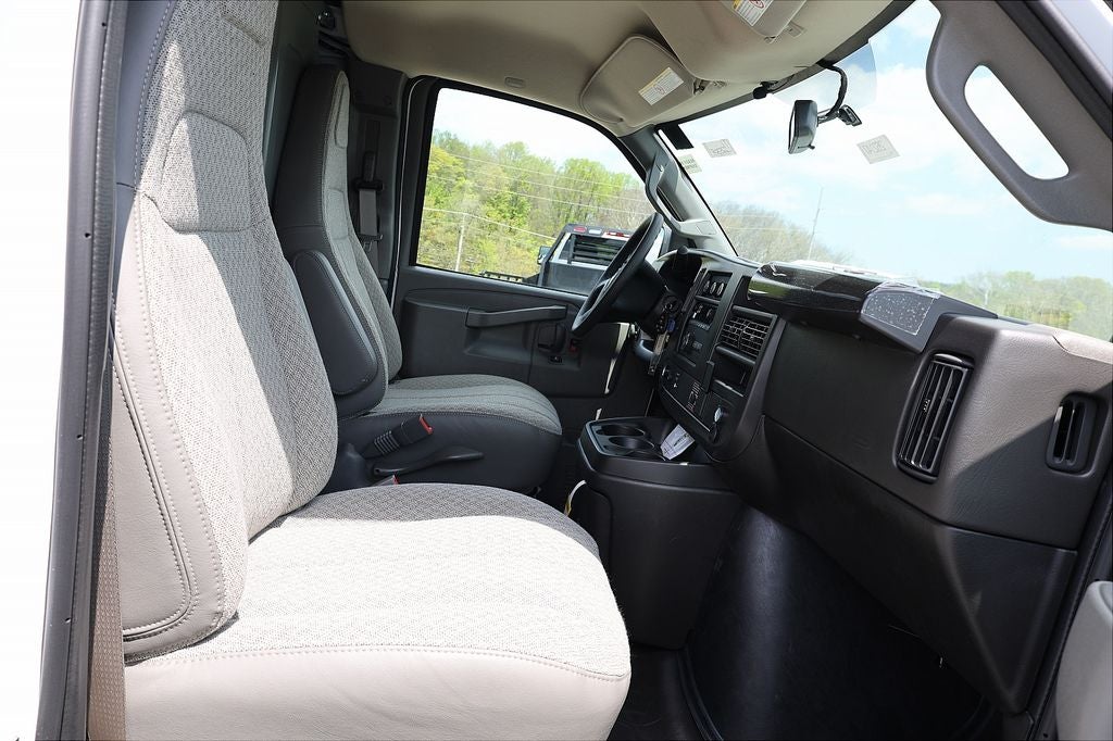 2026 Chevrolet Express 2500 Work Van Cargo