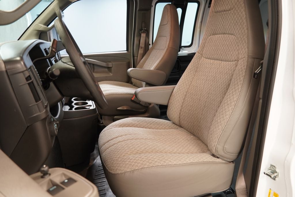 2026 Chevrolet Express 2500 Work Van Cargo