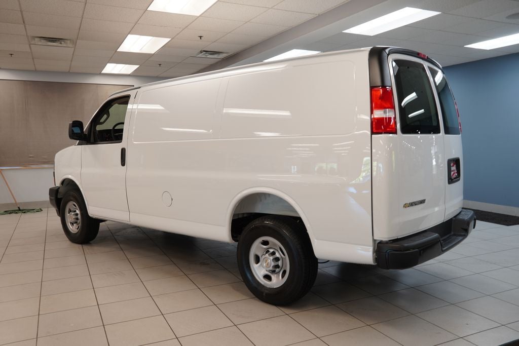 2026 Chevrolet Express 2500 Work Van Cargo