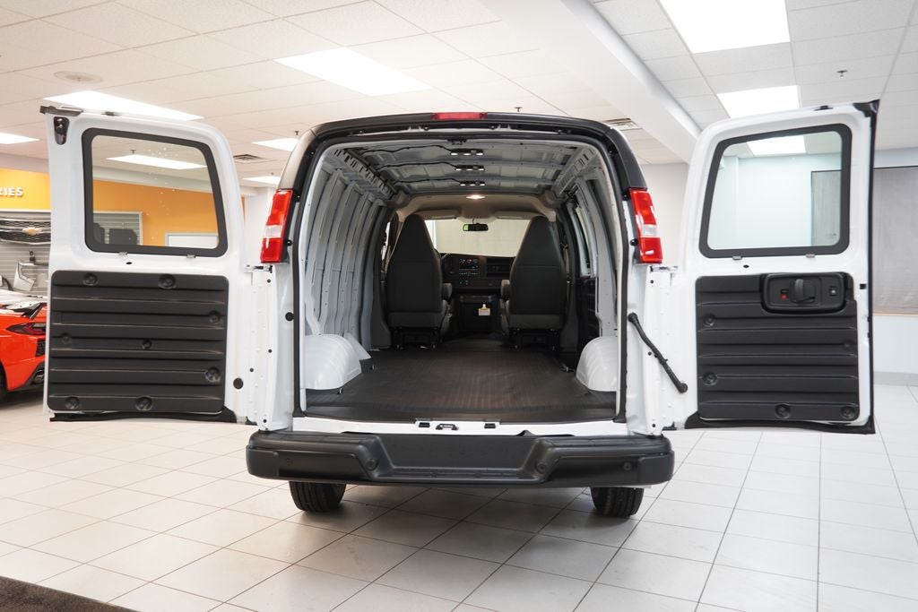 2026 Chevrolet Express 2500 Work Van Cargo