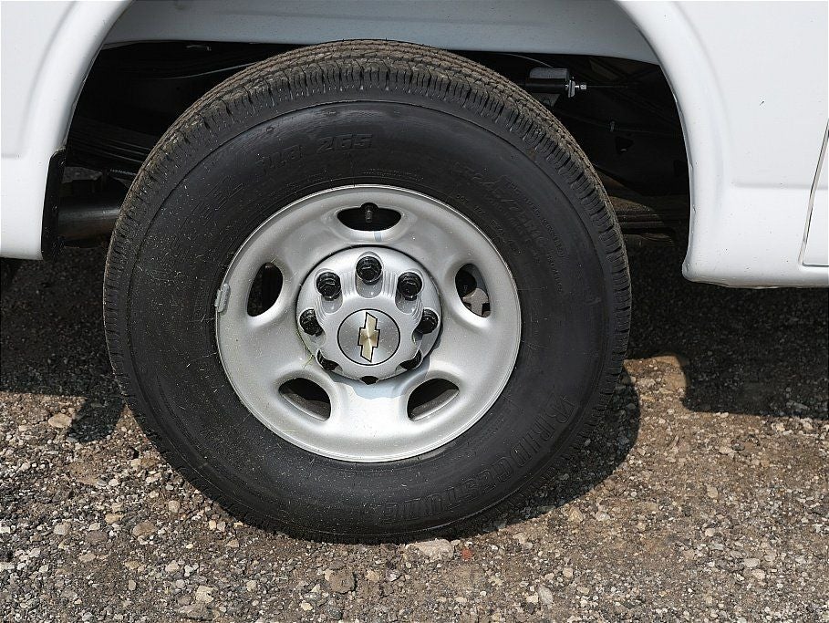 2025 Chevrolet Express 2500 Work Van Cargo