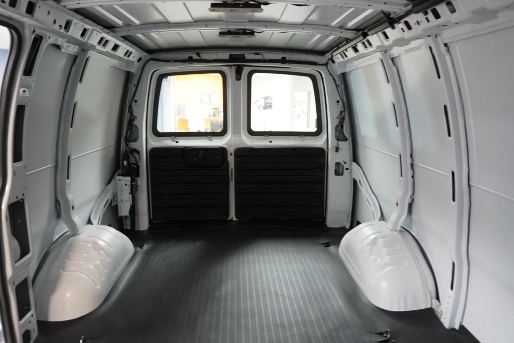 2026 Chevrolet Express 2500 Work Van Cargo