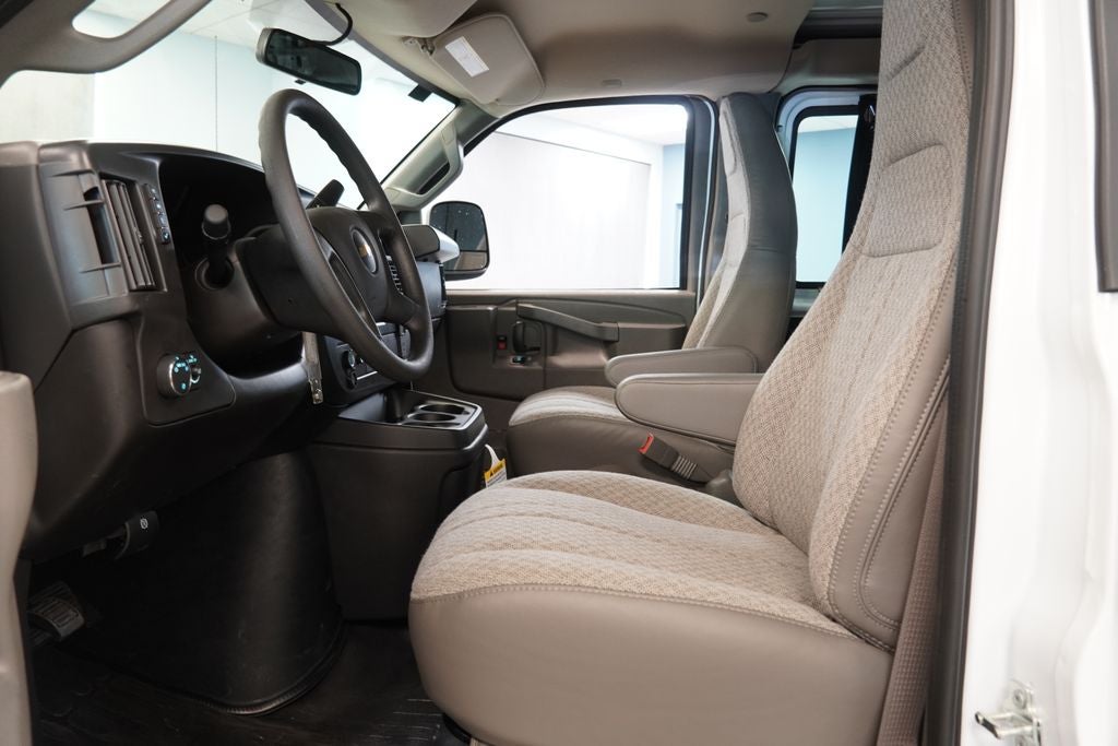2026 Chevrolet Express 2500 Work Van Cargo
