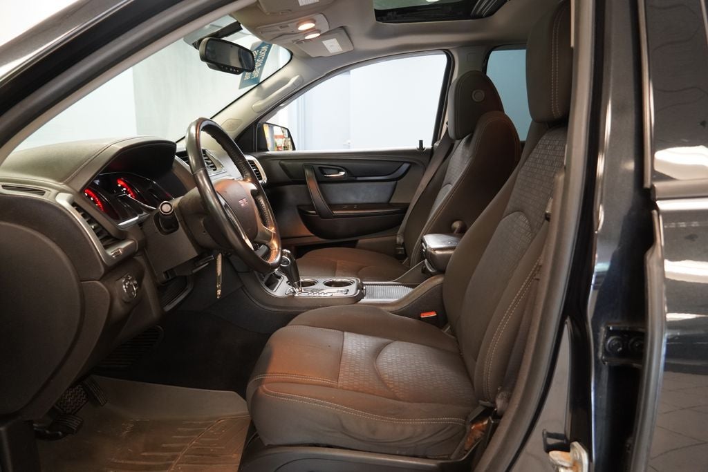2013 GMC Acadia SLE-2 ( PRE-AUCTION )