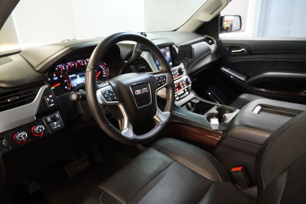 2015 GMC Yukon SLT 4WD / SUNROOF