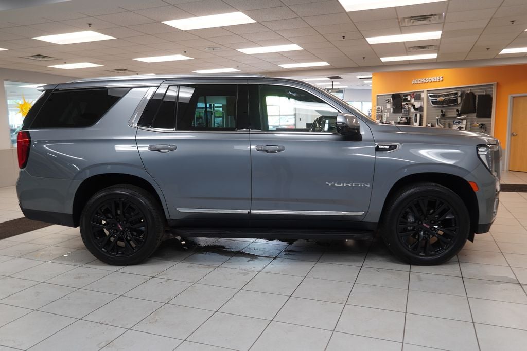 2022 GMC Yukon SLT 4WD
