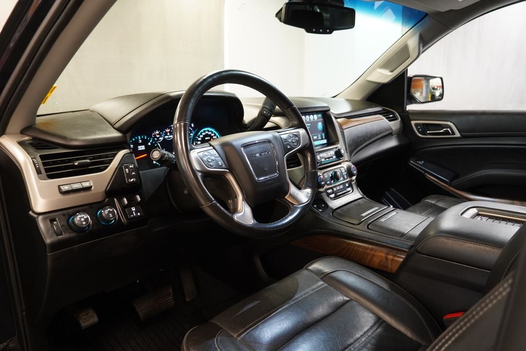 2020 GMC Yukon XL Denali 4WD