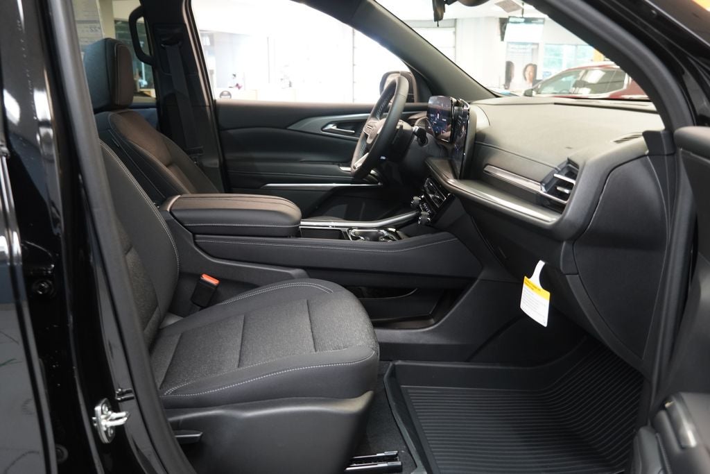 2027 Chevrolet Traverse LT 1LT