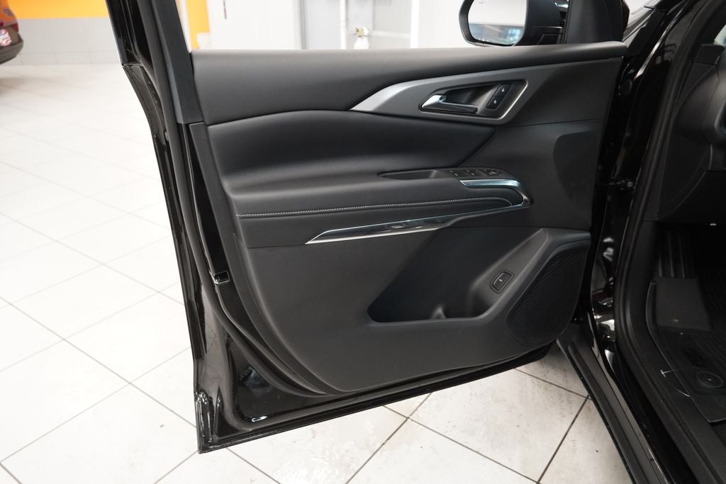 2027 Chevrolet Traverse LT 1LT