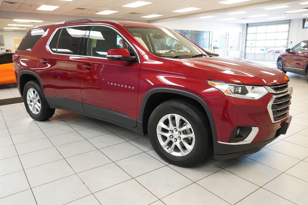 2018 Chevrolet Traverse LT Cloth w/1LT