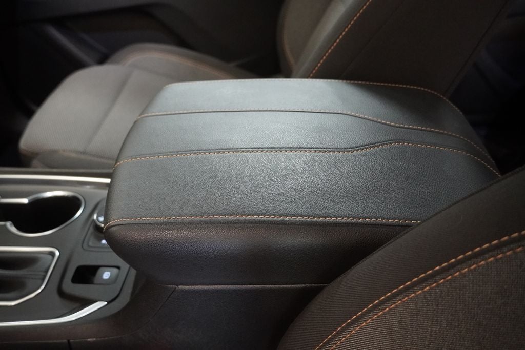2018 Chevrolet Traverse LT Cloth w/1LT