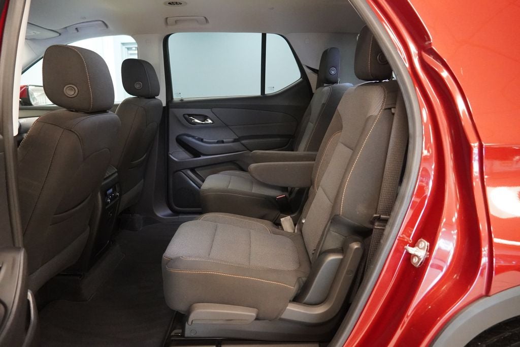 2018 Chevrolet Traverse LT Cloth w/1LT