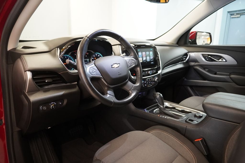 2018 Chevrolet Traverse LT Cloth w/1LT