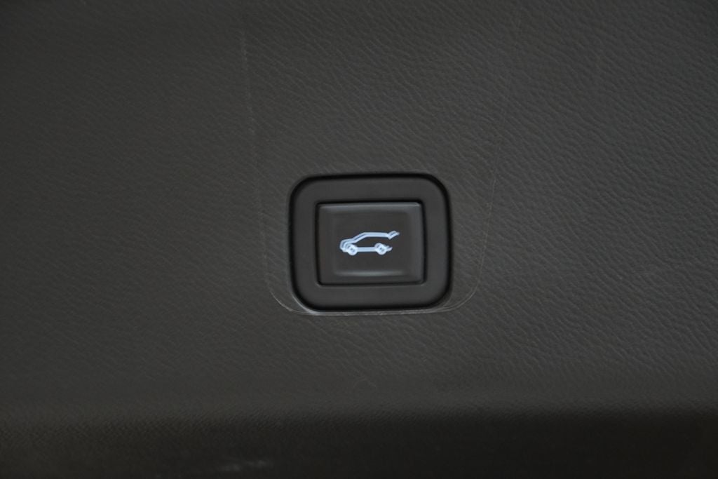2024 Chevrolet Traverse Limited LT Cloth AWD