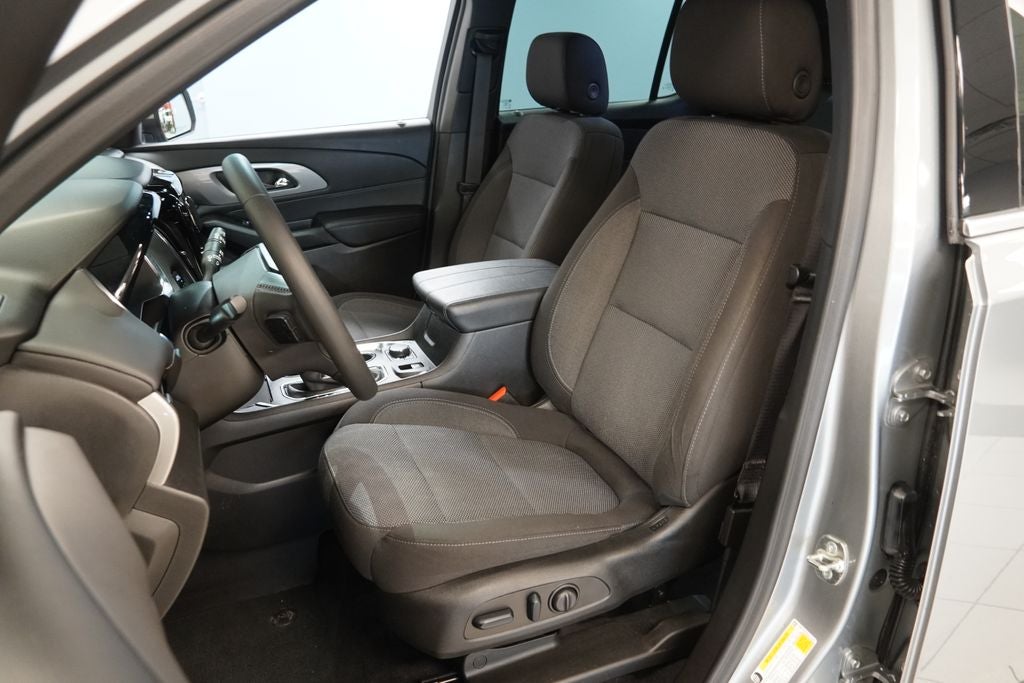 2024 Chevrolet Traverse Limited LT Cloth AWD