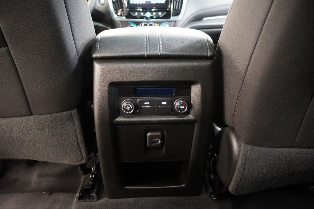 2024 Chevrolet Traverse Limited LT Cloth AWD