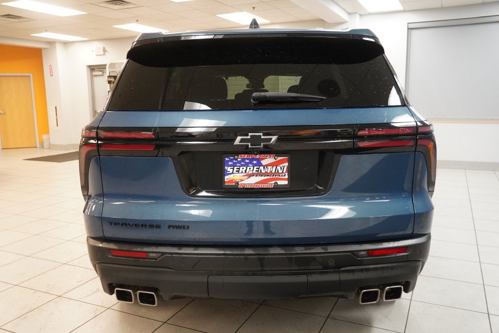 2024 Chevrolet Traverse LS (AWD)