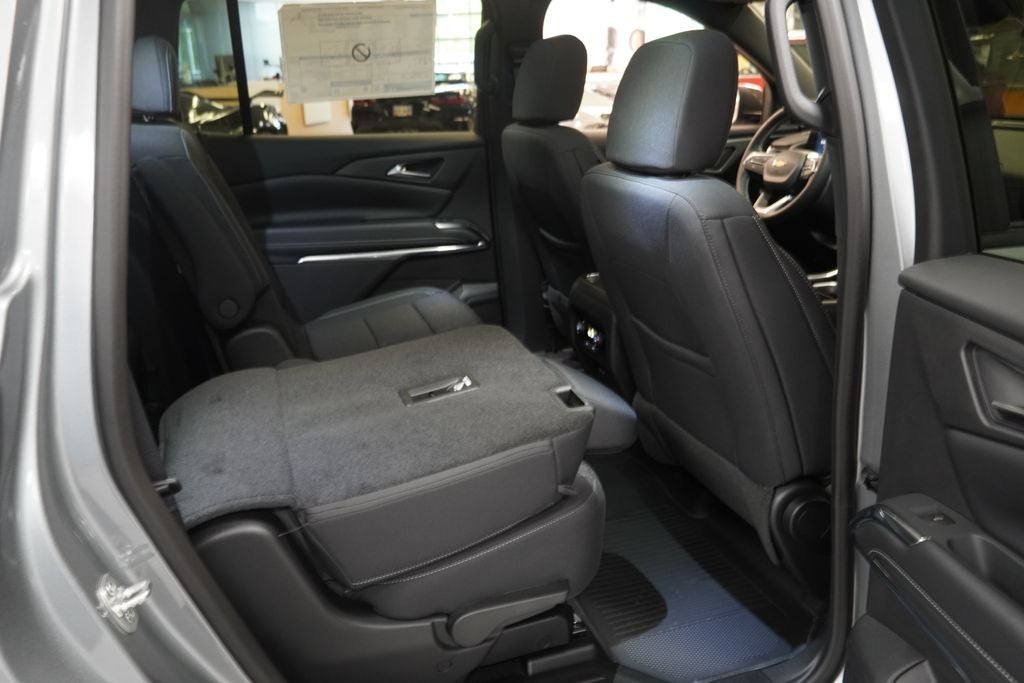 2026 Chevrolet Traverse LT 2LT