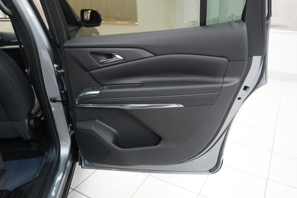 2026 Chevrolet Traverse LT 2LT