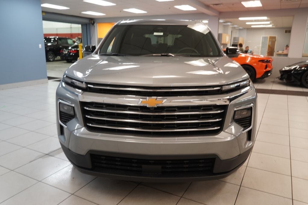 2027 Chevrolet Traverse LT 2LT