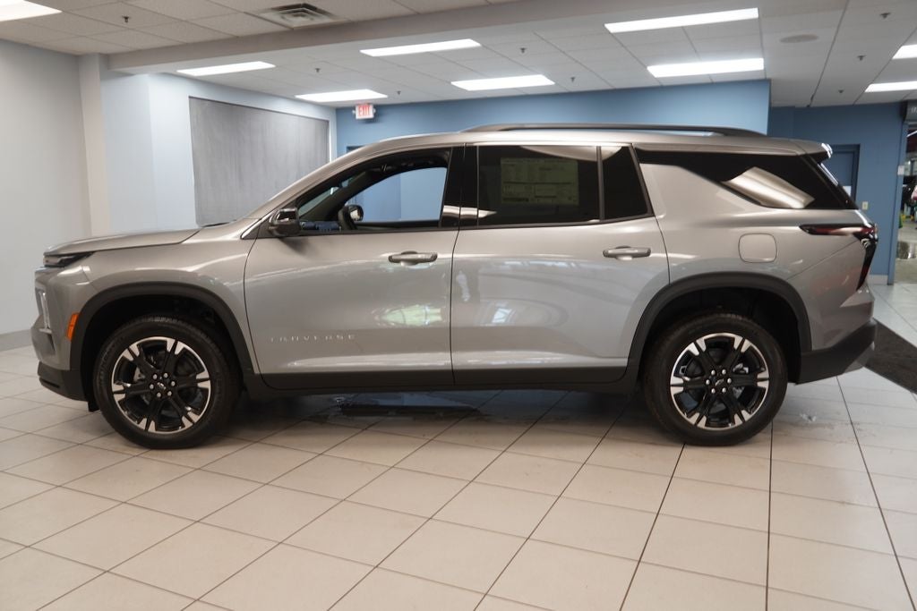2027 Chevrolet Traverse LT 2LT