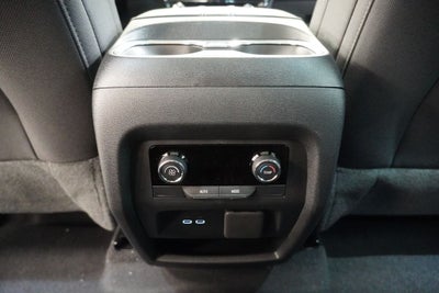 2027 Chevrolet Traverse LT 2LT