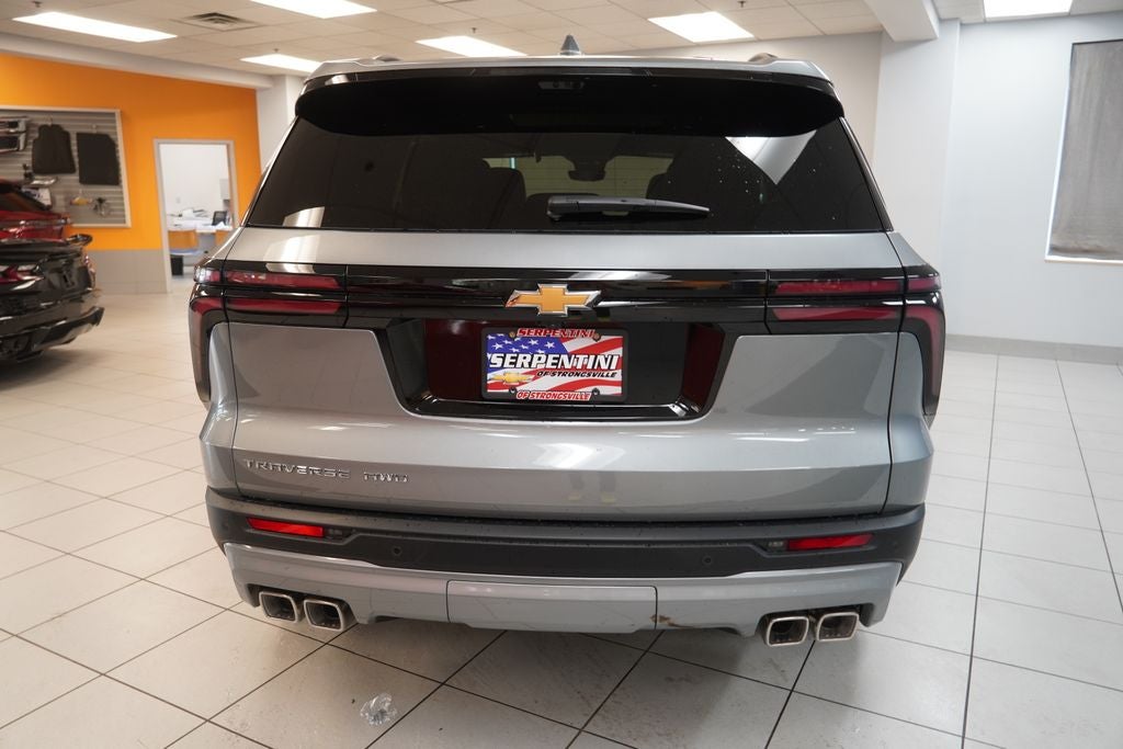 2027 Chevrolet Traverse LT 2LT
