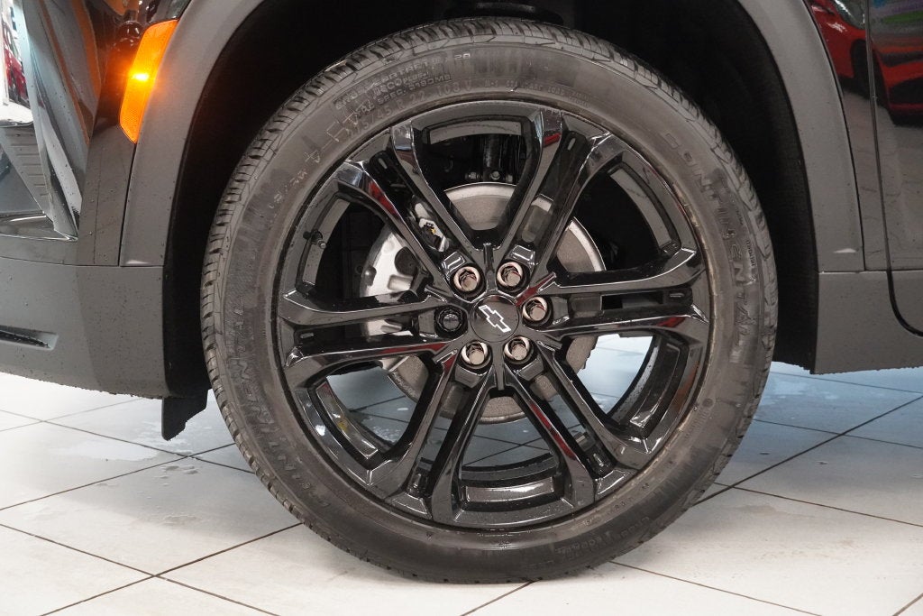 2027 Chevrolet Traverse LT 2LT