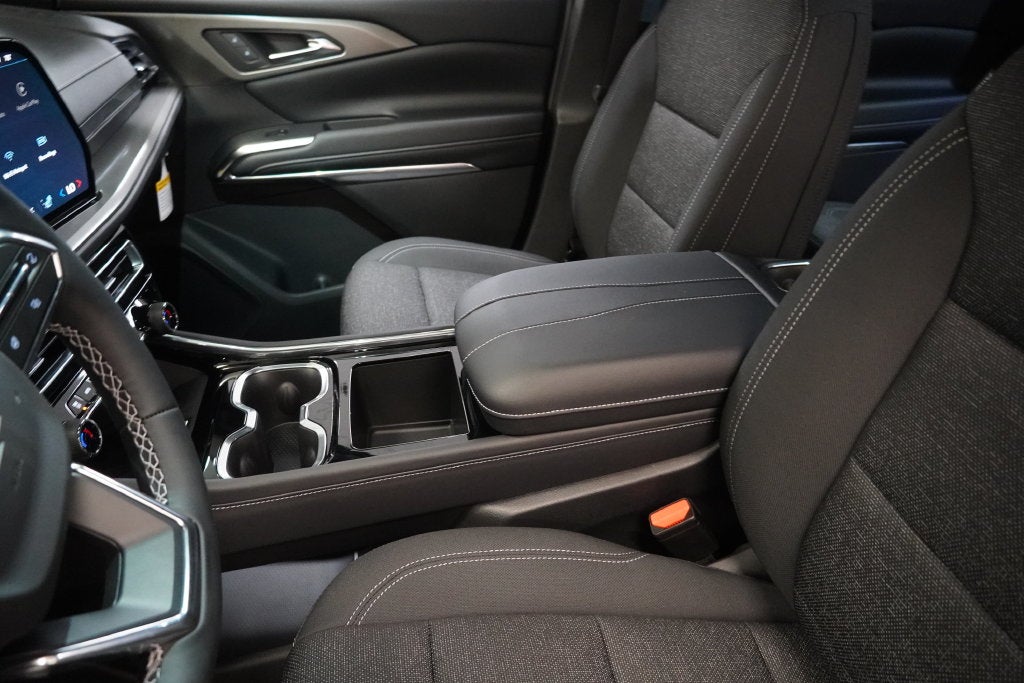 2027 Chevrolet Traverse LT 2LT