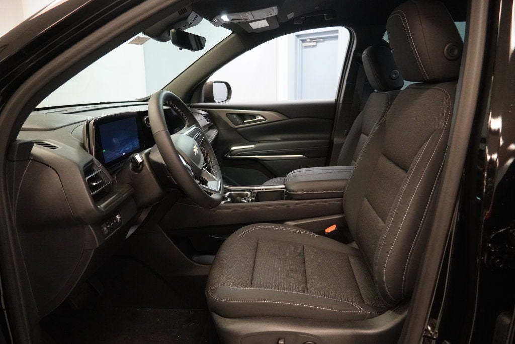 2027 Chevrolet Traverse LT 2LT
