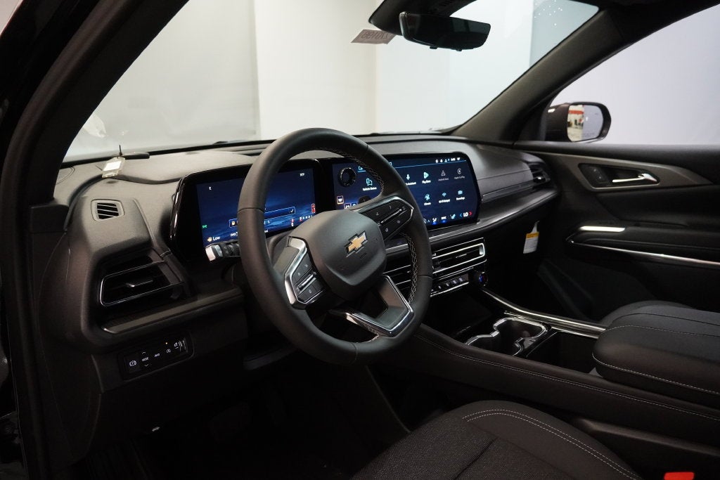 2027 Chevrolet Traverse LT 2LT