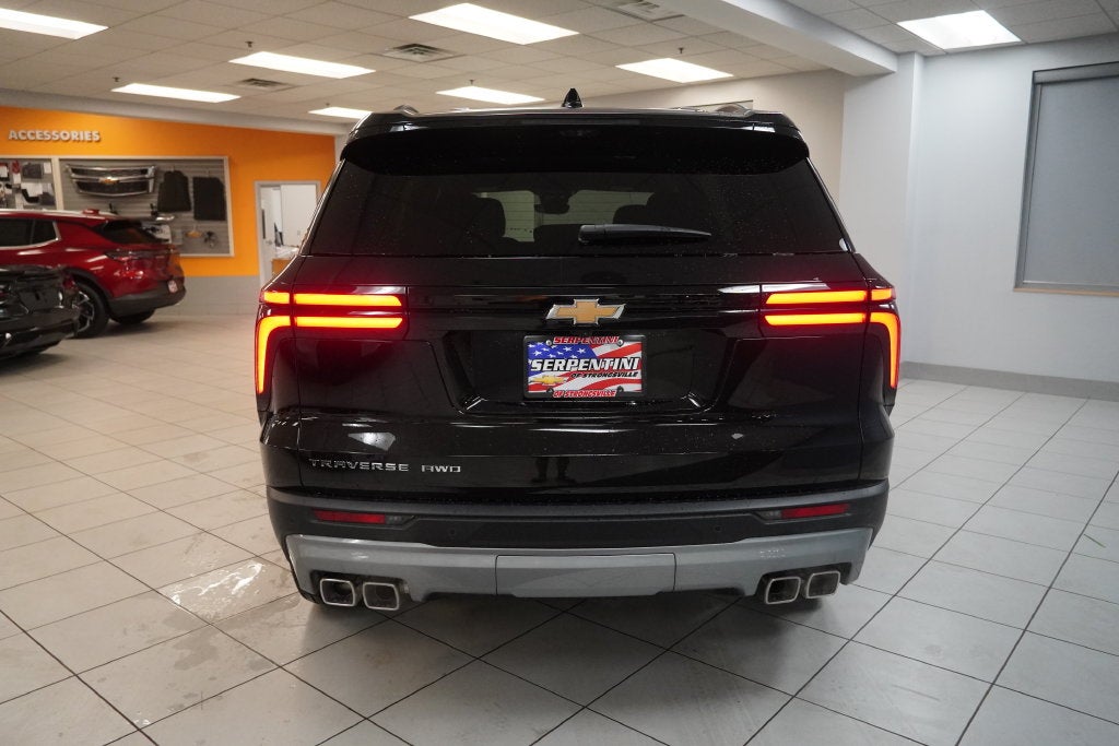 2027 Chevrolet Traverse LT 2LT