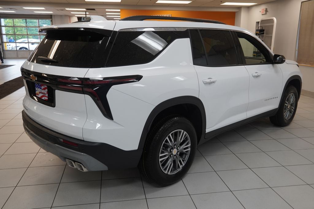 2026 Chevrolet Traverse LT 2LT