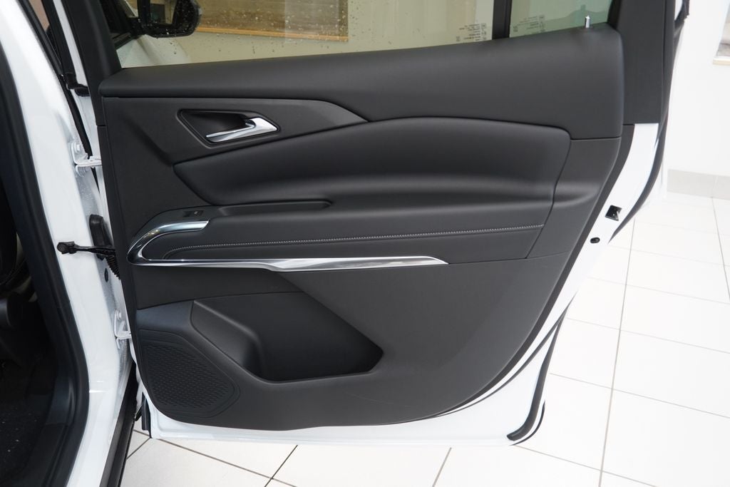 2026 Chevrolet Traverse LT 2LT