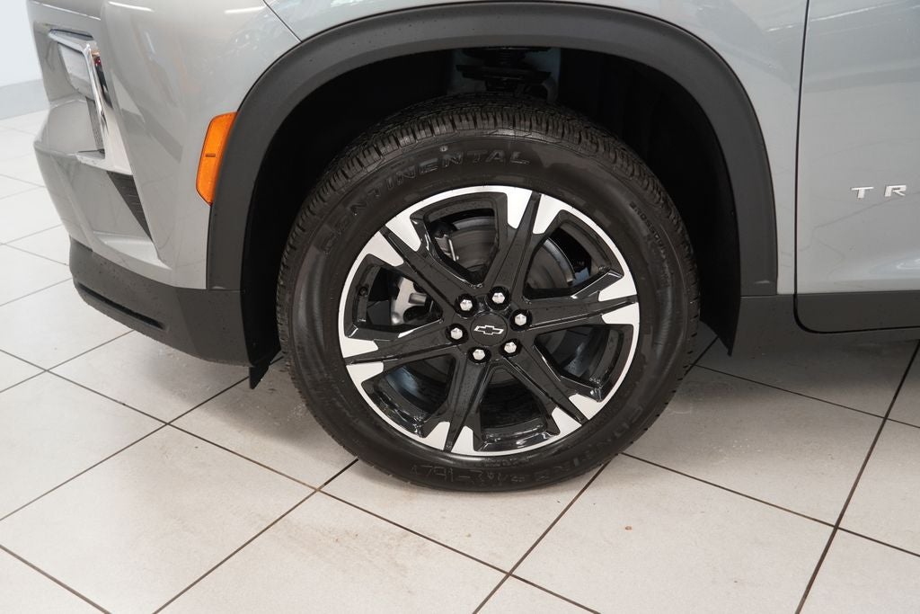 2027 Chevrolet Traverse LT 2LT