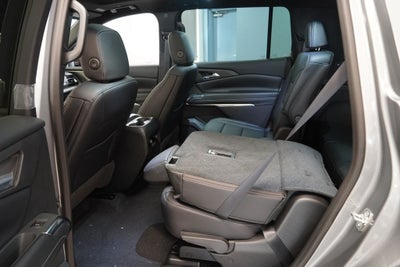 2027 Chevrolet Traverse LT 2LT