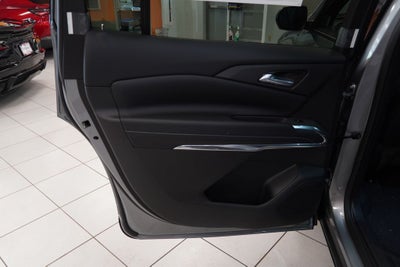 2027 Chevrolet Traverse LT 2LT