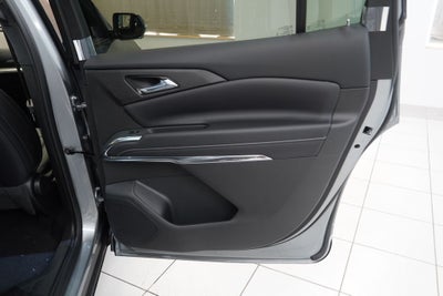 2027 Chevrolet Traverse LT 2LT