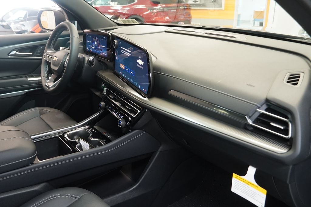 2027 Chevrolet Traverse LT 2LT
