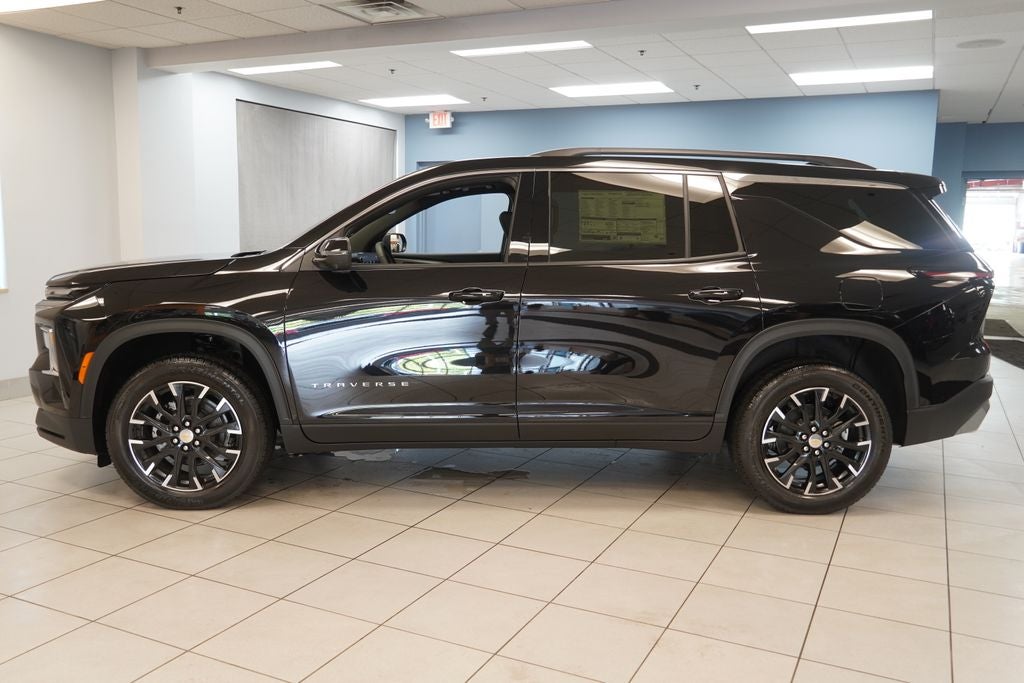 2026 Chevrolet Traverse LT 2LT