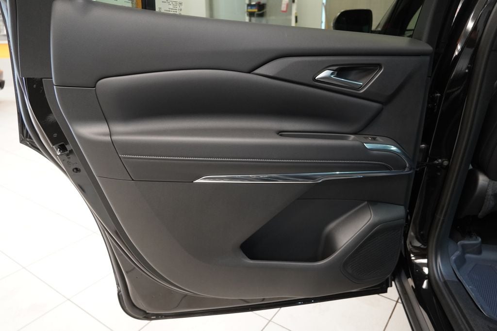 2026 Chevrolet Traverse LT 2LT