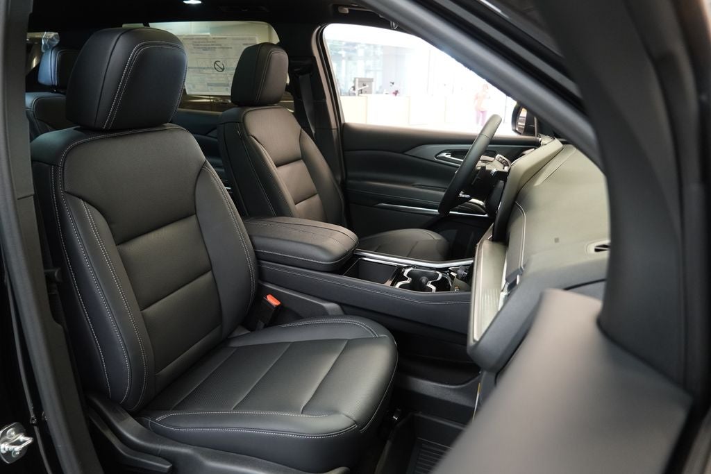 2026 Chevrolet Traverse LT 2LT
