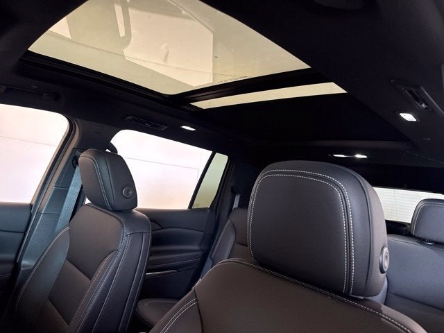 2027 Chevrolet Traverse LT 2LT