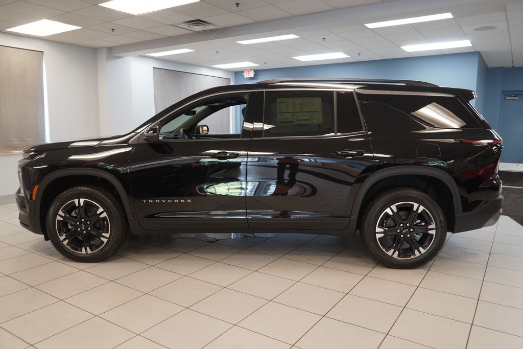 2027 Chevrolet Traverse LT 2LT