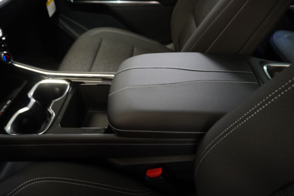2027 Chevrolet Traverse LT 2LT